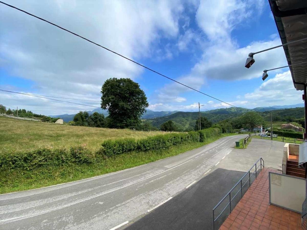 דירות Bimenes Casa Noval Zona Rural En El Centro De Asturias מראה חיצוני תמונה